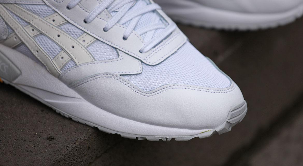 Asics Gel Saga 'All White' - Image 9