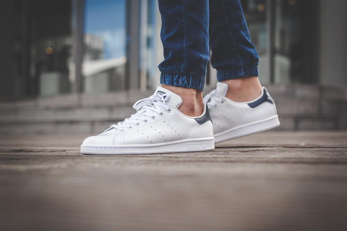 stan smith core white dark blue