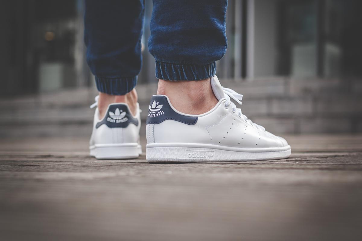 adidas stan smith core white