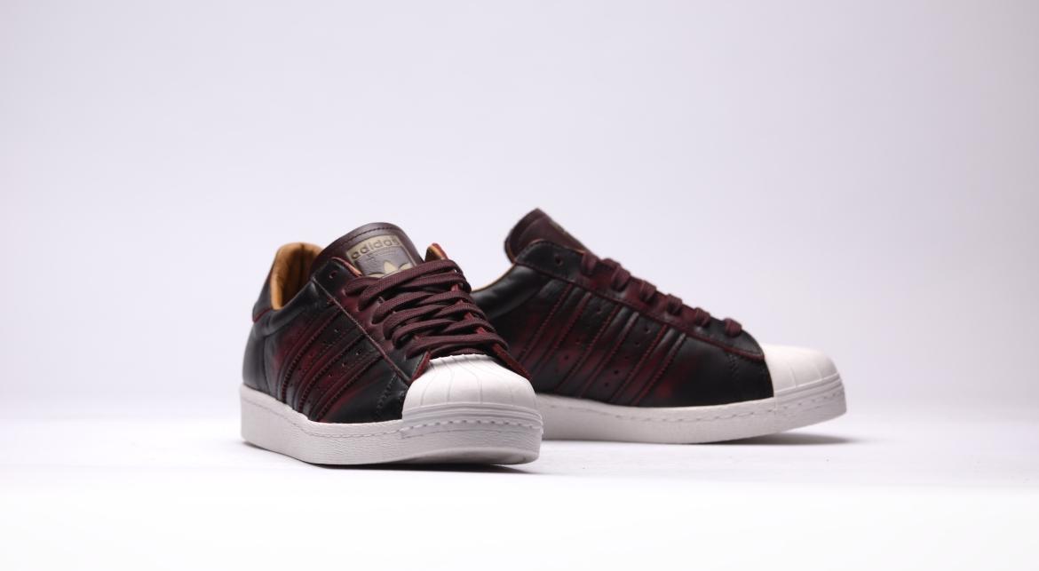 adidas gazelle silver green womens Adidas x Brain Dead Men's Forest Hills Cream White / Pantone / Night Red  Low Top Sneakers