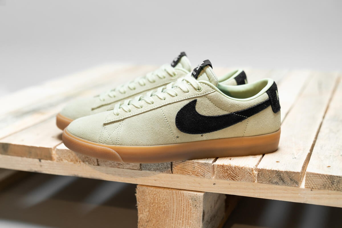 Nike Footwear Nike Sb Blazer Low Olive Aura Nike SB ZOOM BLAZER 