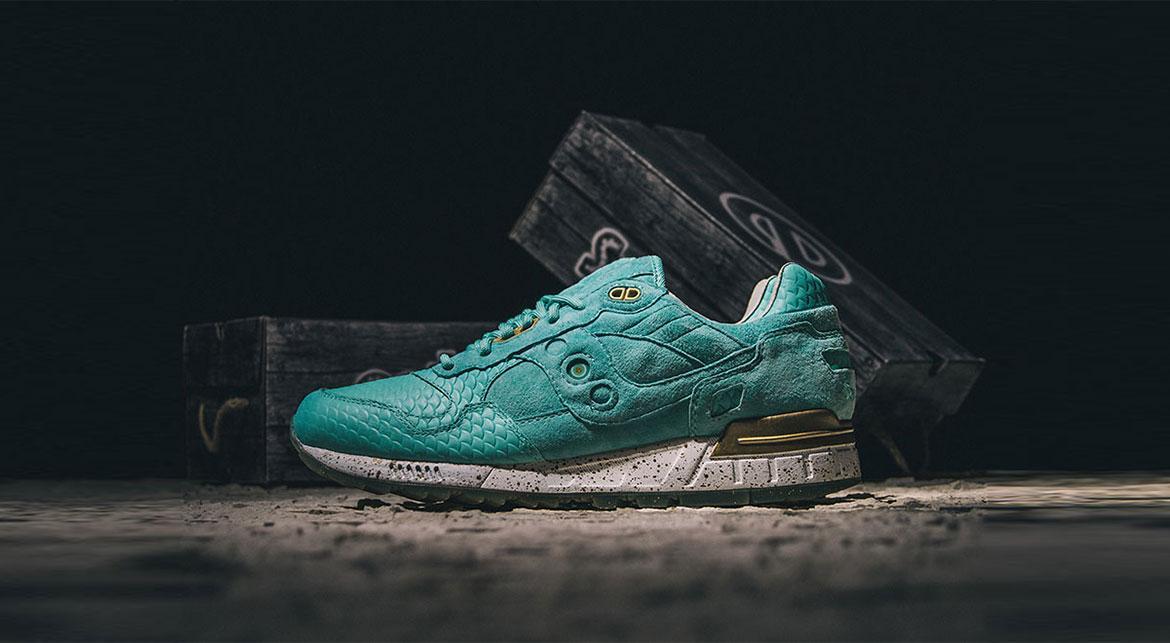Saucony x Epitome Shadow 5000 "Righteous One"