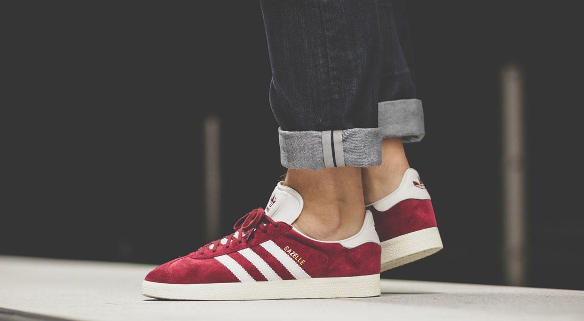 adidas gazelle silver green womens Adidas Gazelle Indoor 'Preloved Scarlet/Court Green' -Originally $120.00 -