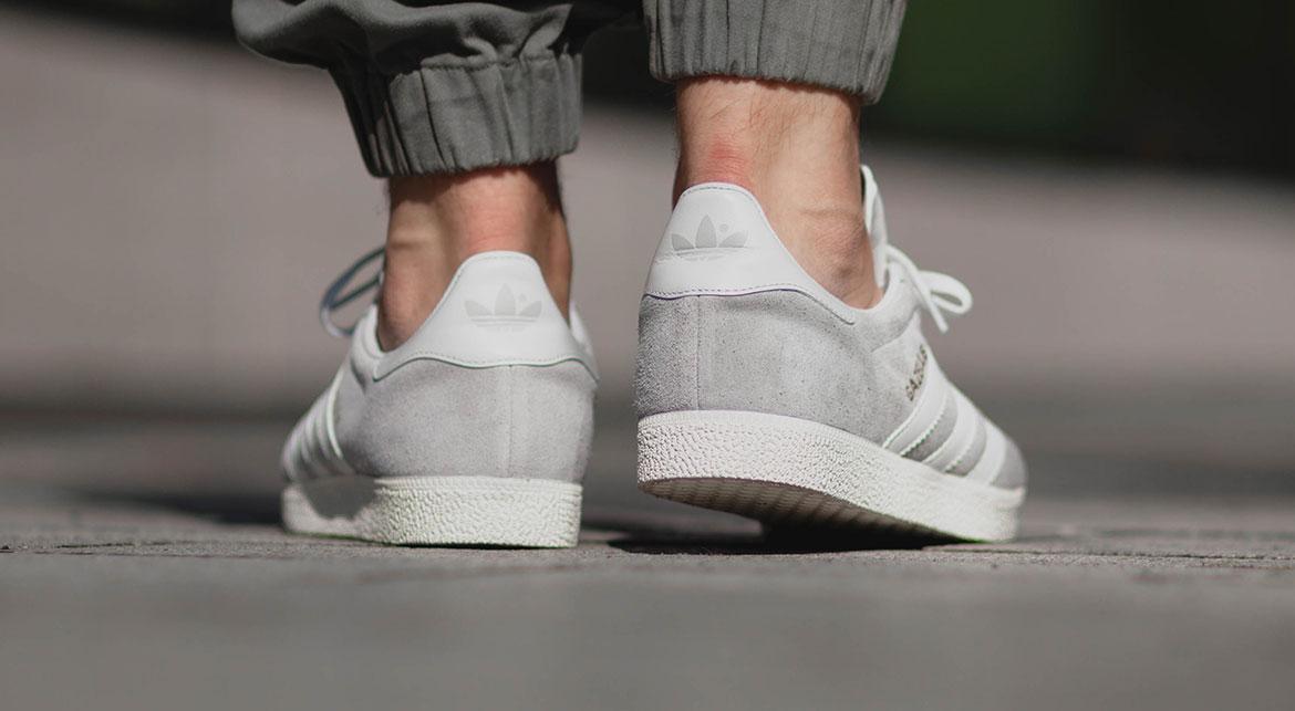 adidas gazelle silver green womens adidas Gazelle Indoor - Unisex