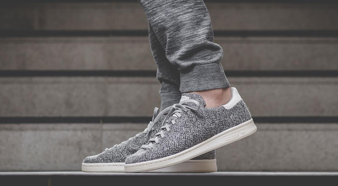 stan smith solid grey