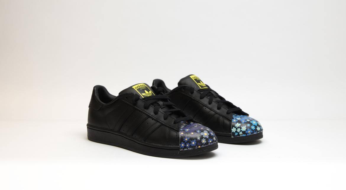 Adidas x Pharrell Williams x Pharrell Superstar 'Core Black' - Image 3