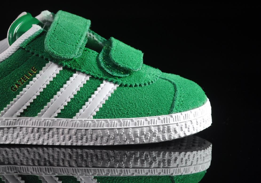 adidas gazelle silver green womens Adidas Gazelle Spikeless Golf Shoes Collegiate Green – Golf Discount