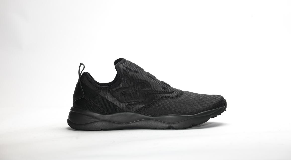 Reebok Furylite Slip-OnWw "All Black"