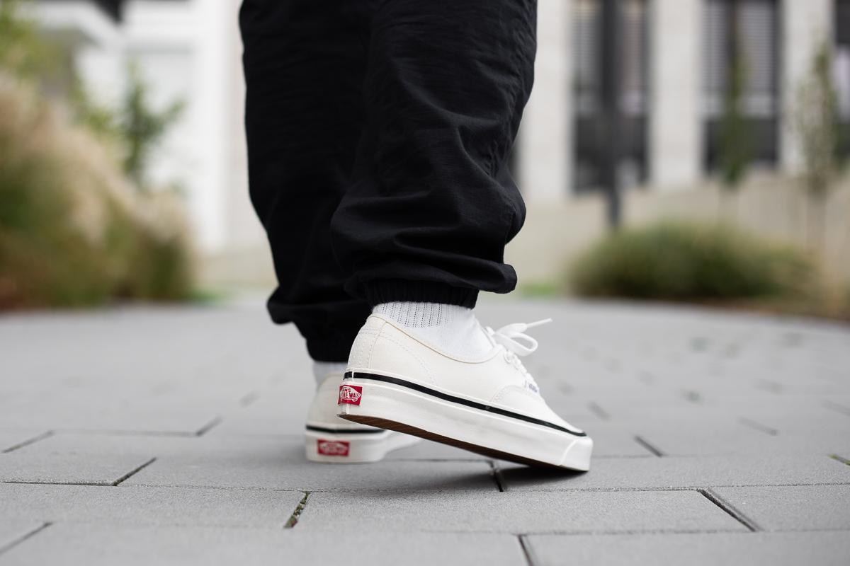 Vans - Anaheim Factory Authentic VANS Authentic 44 Dx ホワイト 