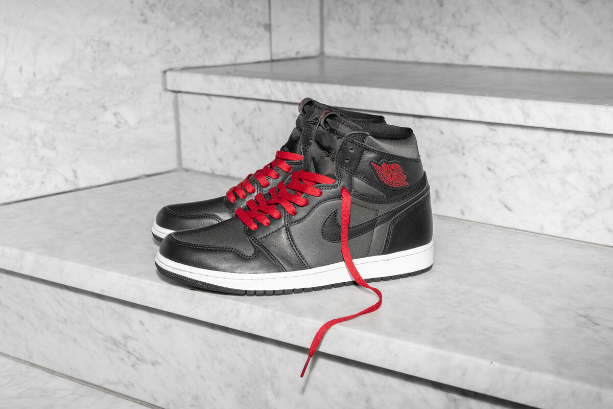 Air Jordan 1 Retro High OG 'Black Satin' - Image 18