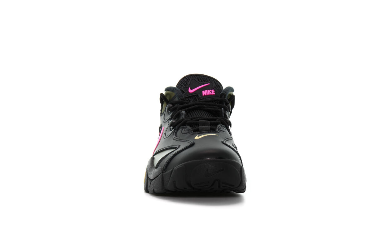 nike air barrage low black and pink