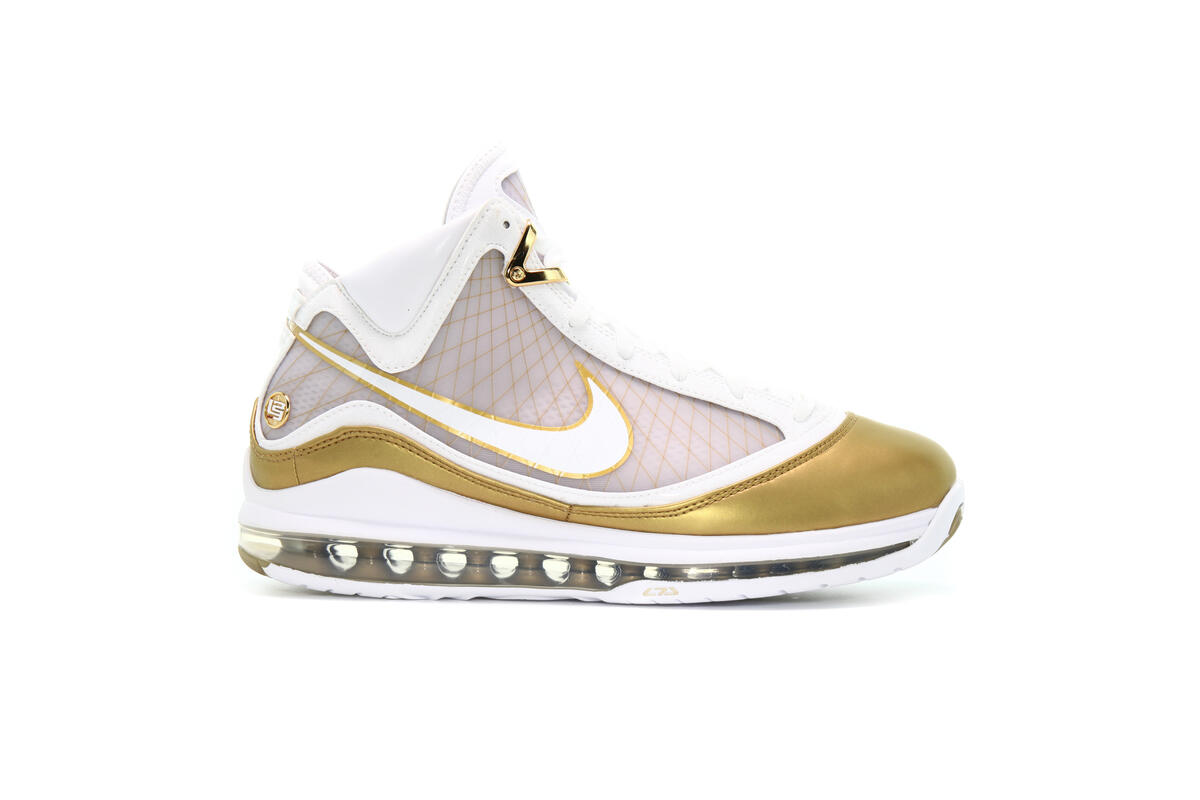 Nike Lebron VII 'China Moon' - Image 2