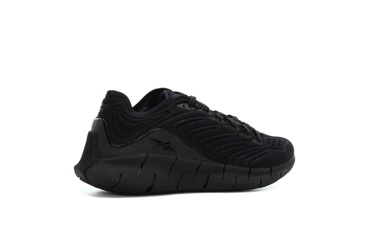 Reebok ZIG Kinetica Black - Image 13