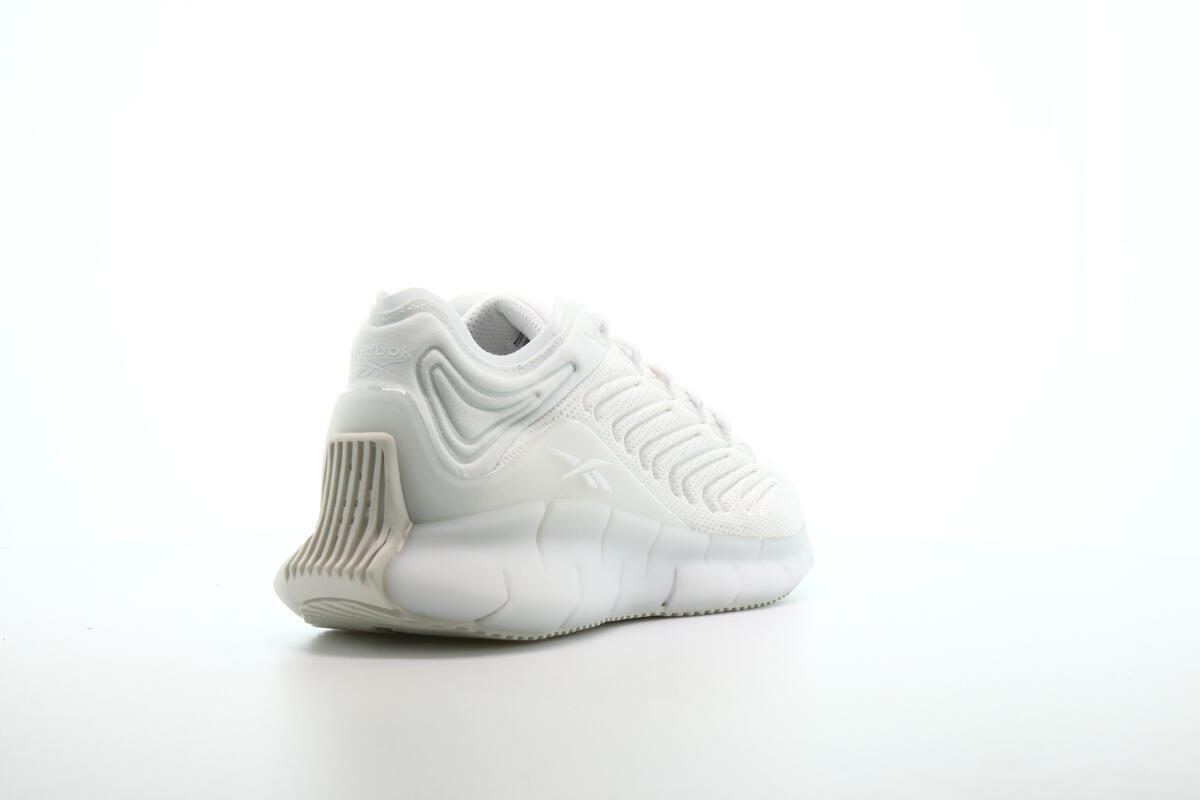 Reebok ZIG Kinetica White - Image 12