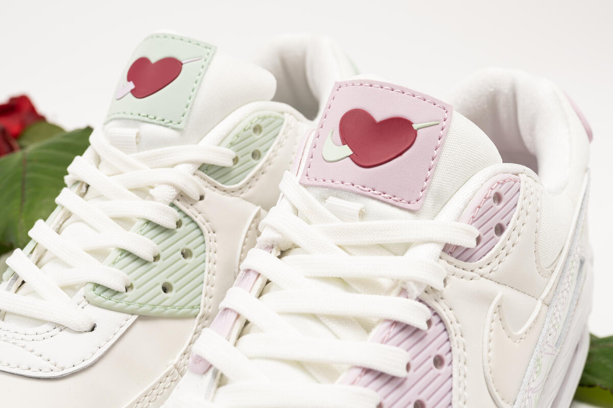 Nike Air Max 90 'Valentine's Day' (Women's) - Image 17