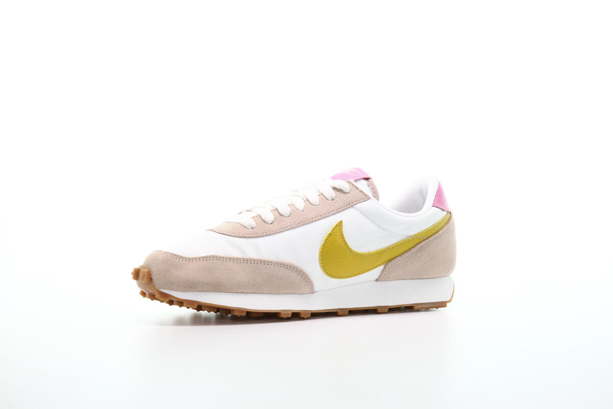 Nike Daybreak 'Fossil Stone/Saffron Quartz' (Women's) - Image 13