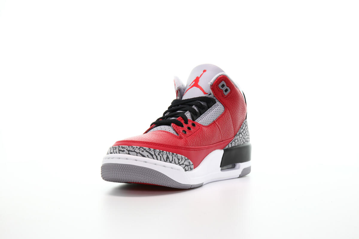 Air Jordan 3 Retro SE "Fire Red" - Image 13