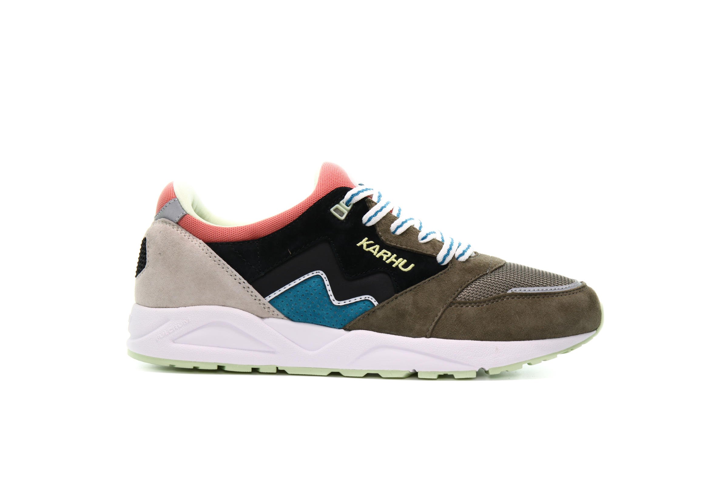 Karhu ARIA "LAUREL OAK"