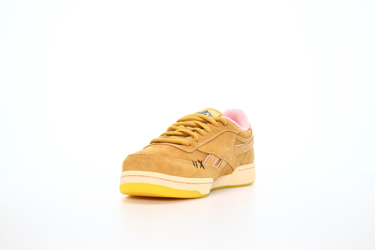 Reebok CLUB C Revenge 'Pantone' - Image 6