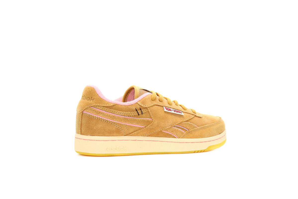 Reebok CLUB C Revenge 'Pantone' - Image 13