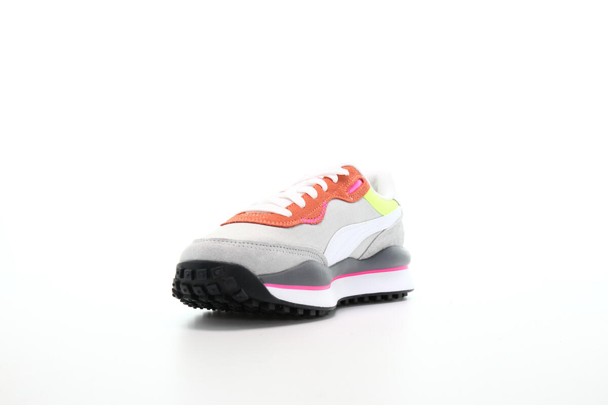 Puma Rider 020 PLAY ON Gray (Women's) - Image 16