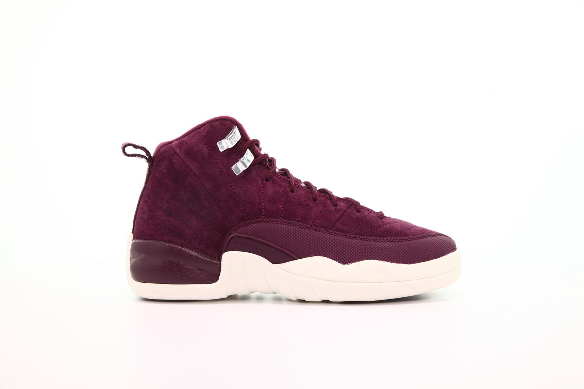 maroon and white 12s