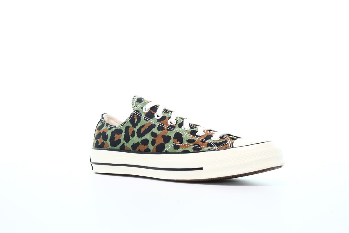 Converse x Invincible x Wacko Maria Chuck '70 OX "Olive" - Image 4