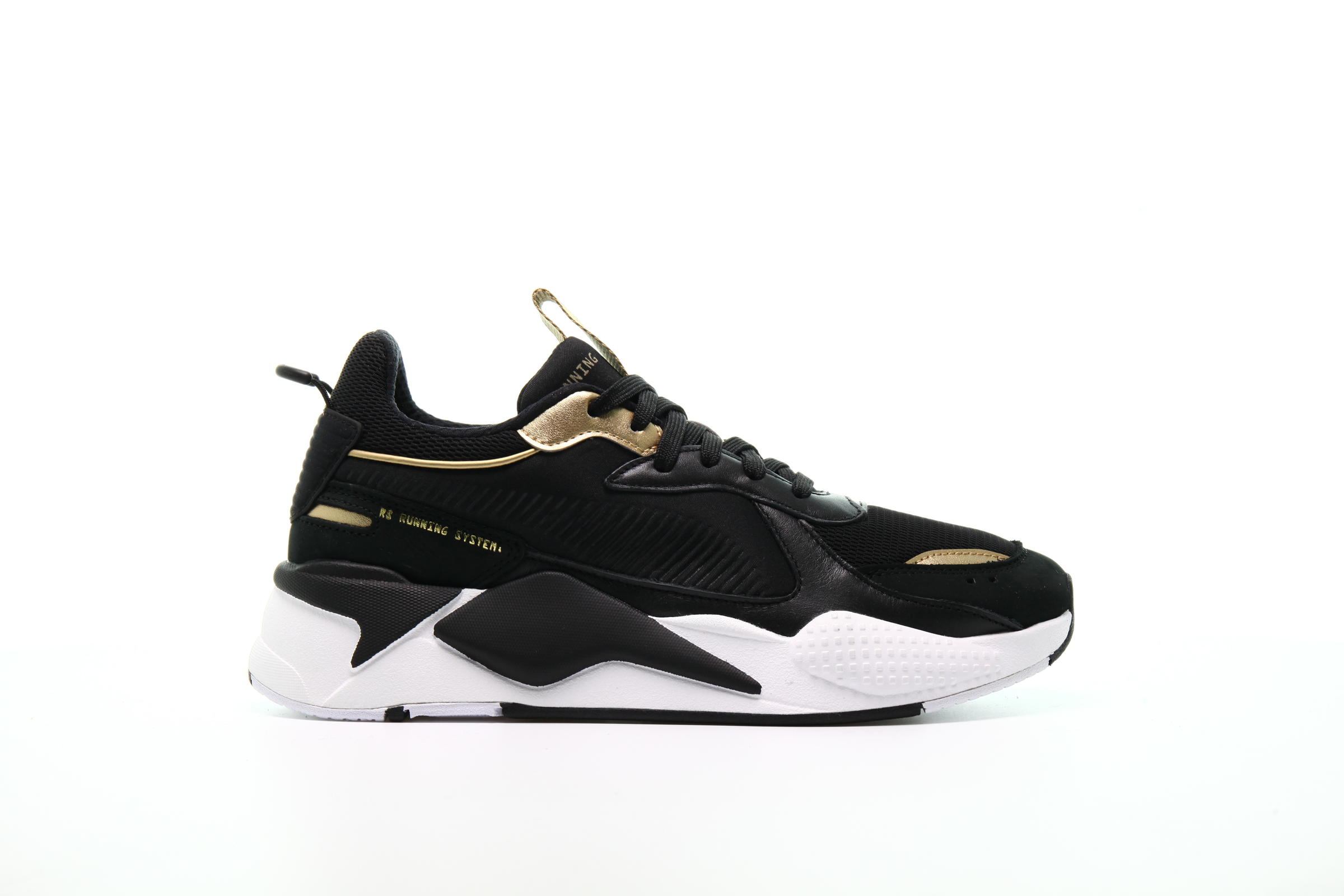 Black and gold pumas noticias hotsell