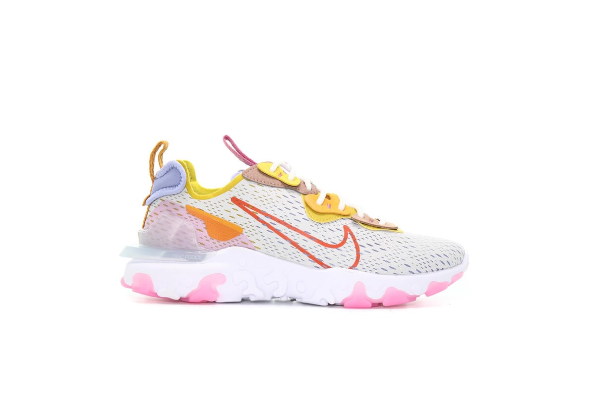 nike react vision pure platinum pink