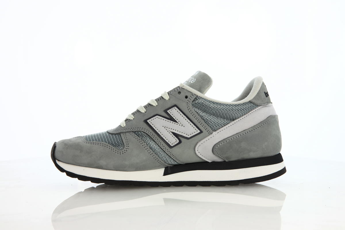 nb 770 classic grey