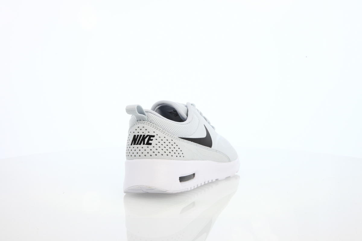 Hører til Personligt pakke Nike Wmns Air Max Thea "Pure Platinum" | 599409-022 | AFEW STORE