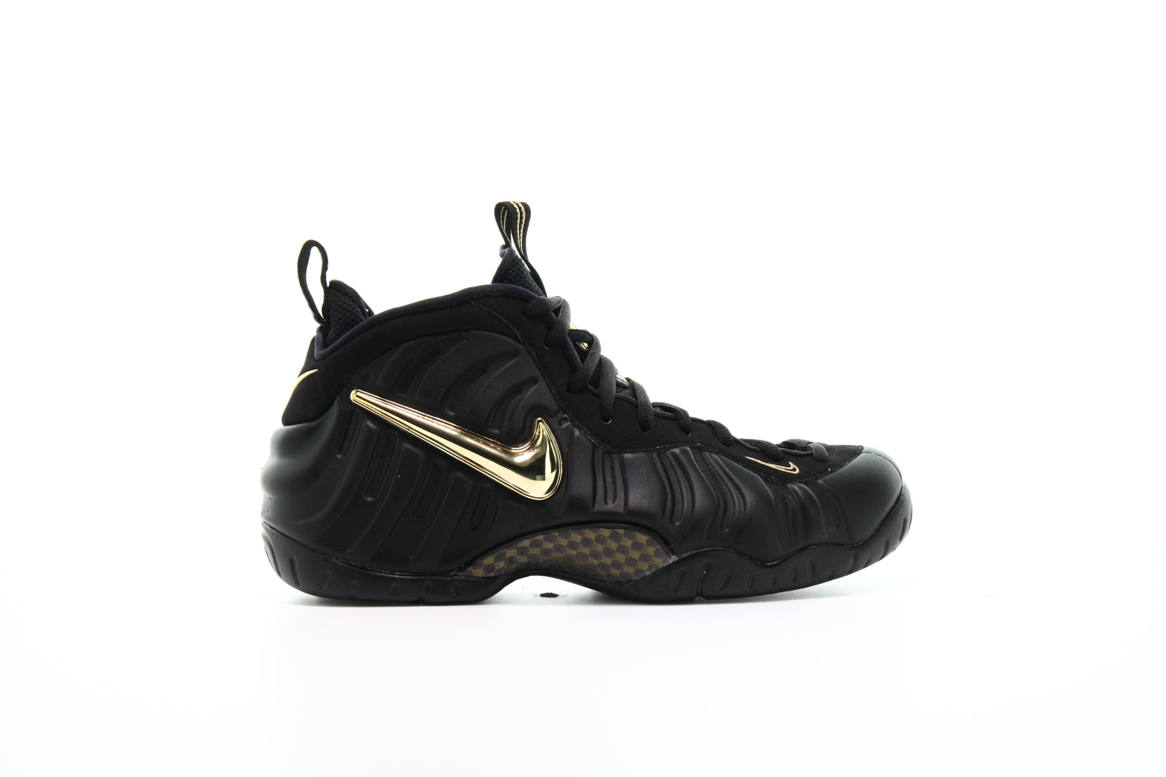 Black gold foamposite on sale