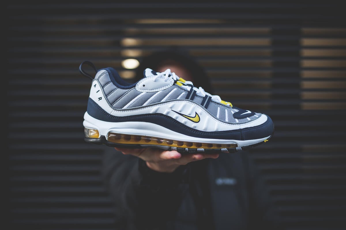 Ppsnabha Nike Air Max 72 Galaxy Shop Nike Glitter Shoes Air Max 95