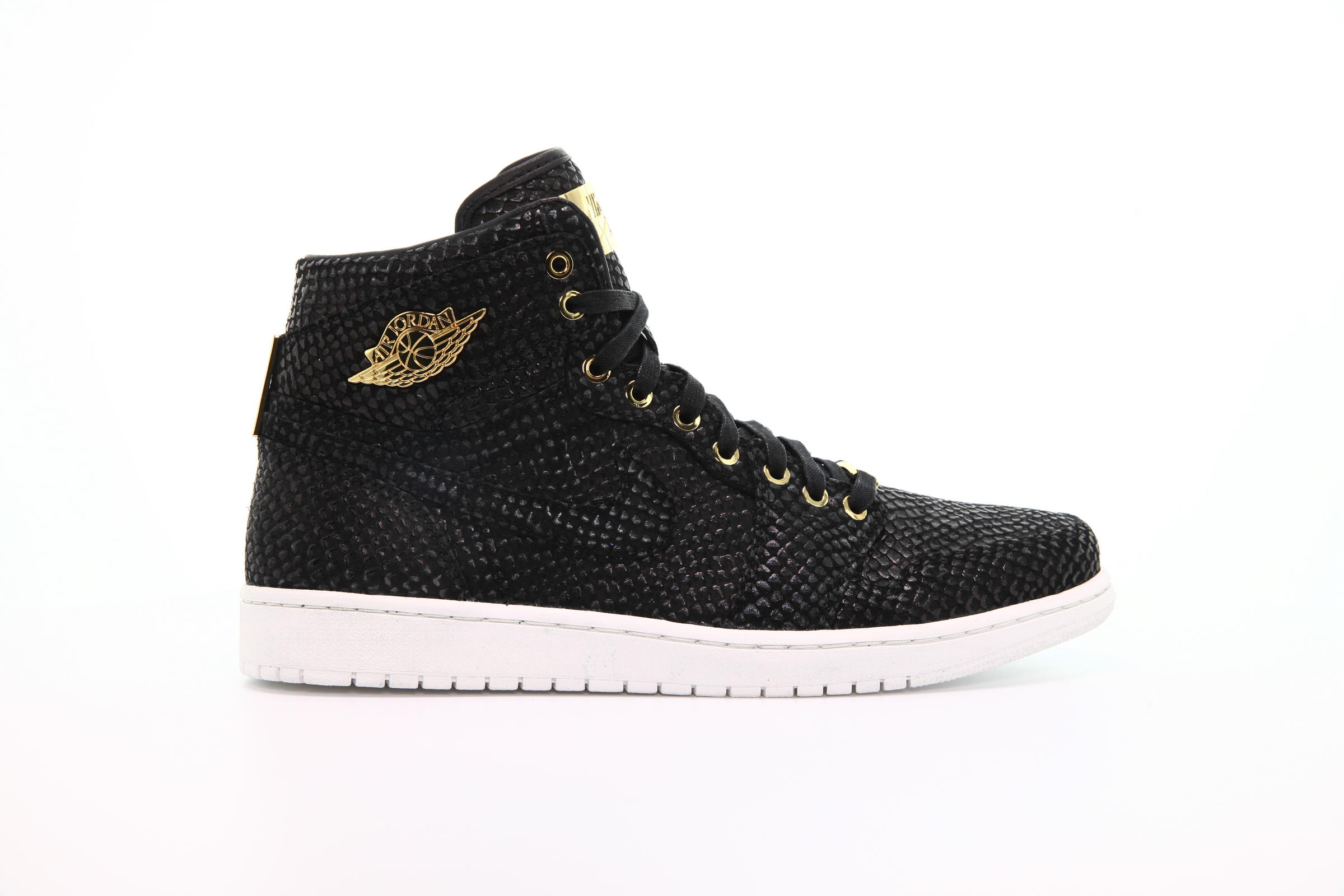 Air Jordan 1 Pinnacle "Black / Metallic Gold"