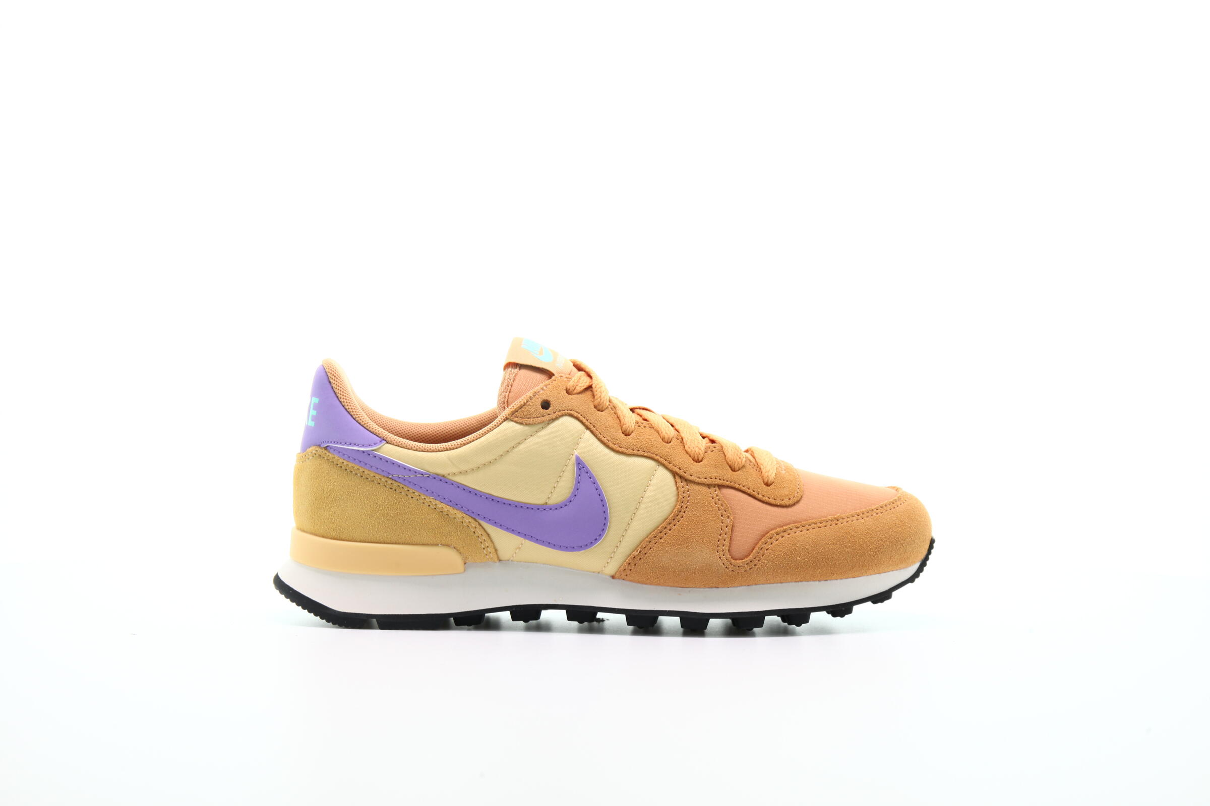 Nike Wmns Internationalist "Copper"