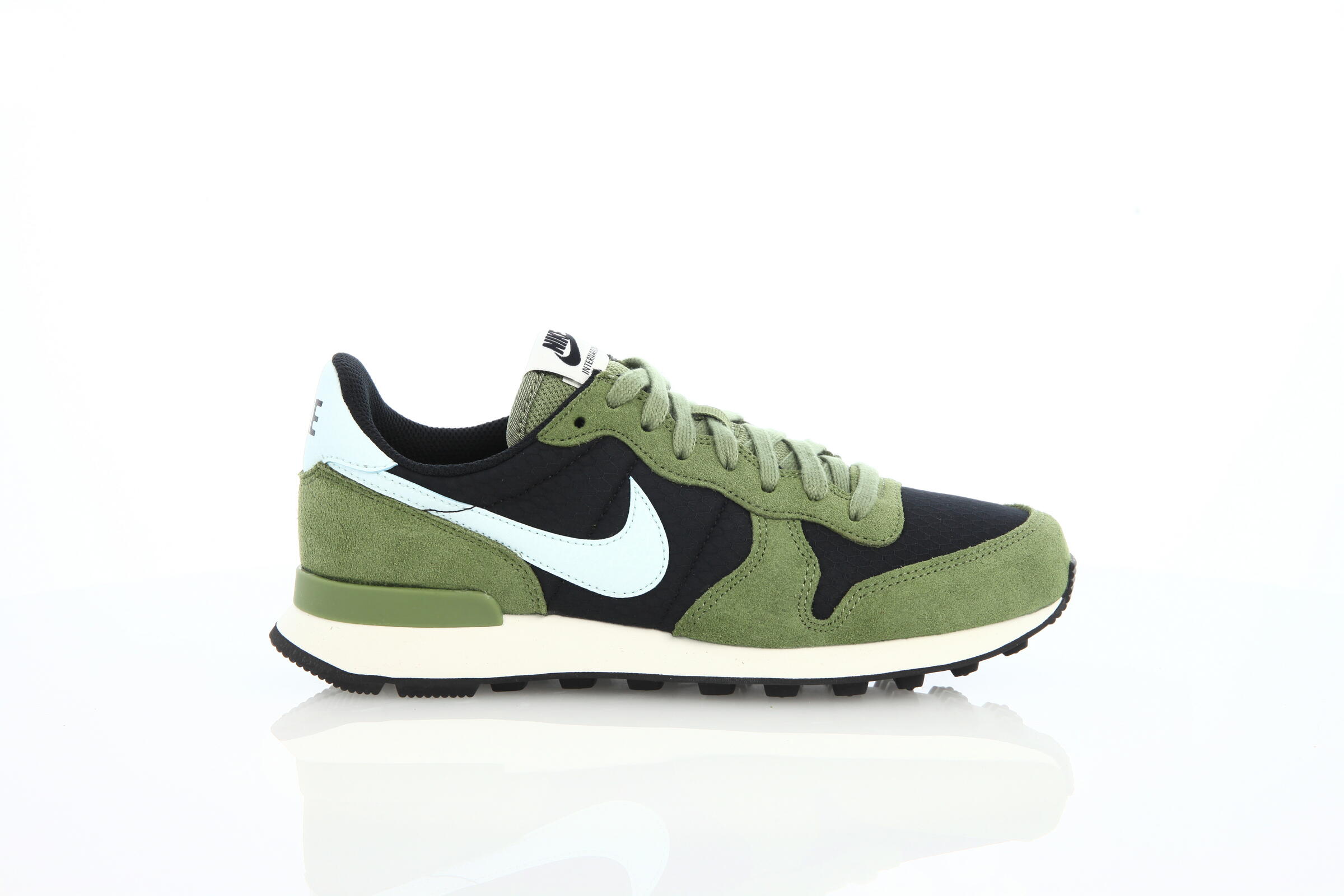 Nike Wmns Internationalist "Glacier Blue"