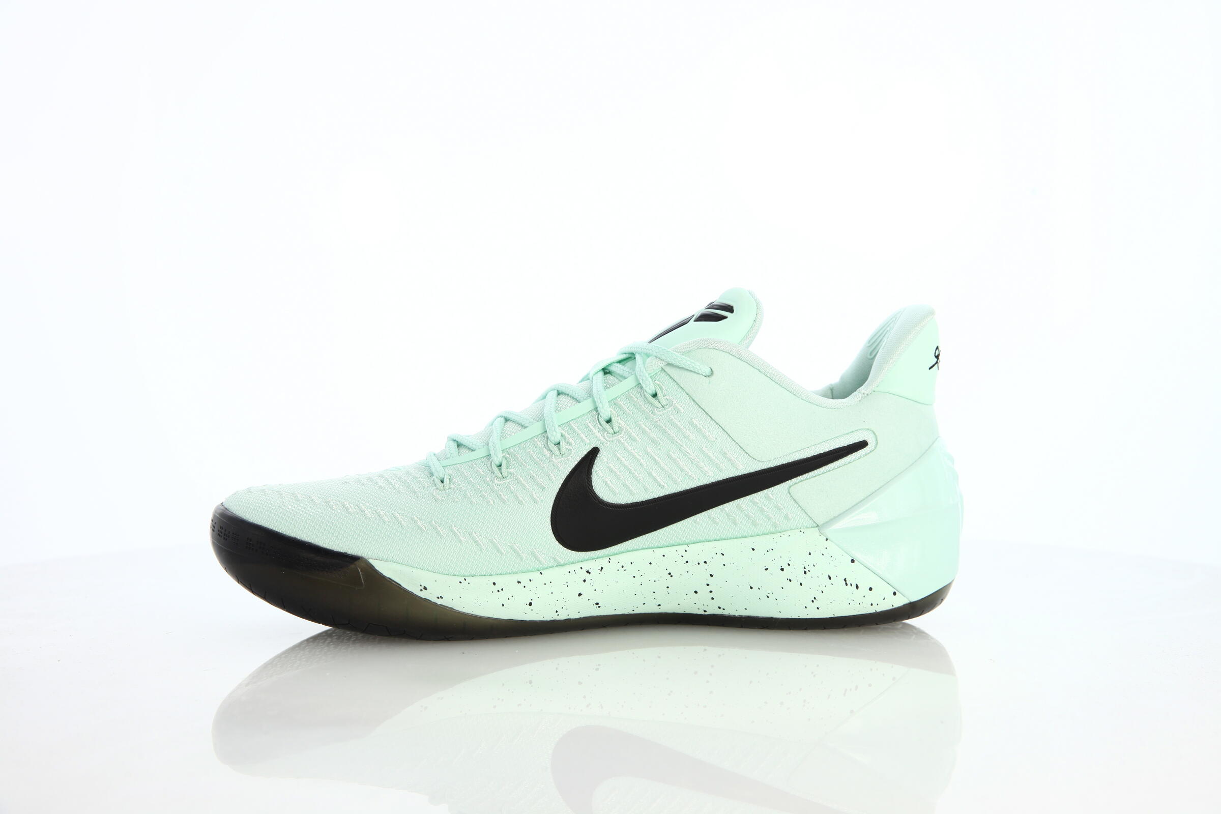 Nike Kobe A.d. "Igloo"