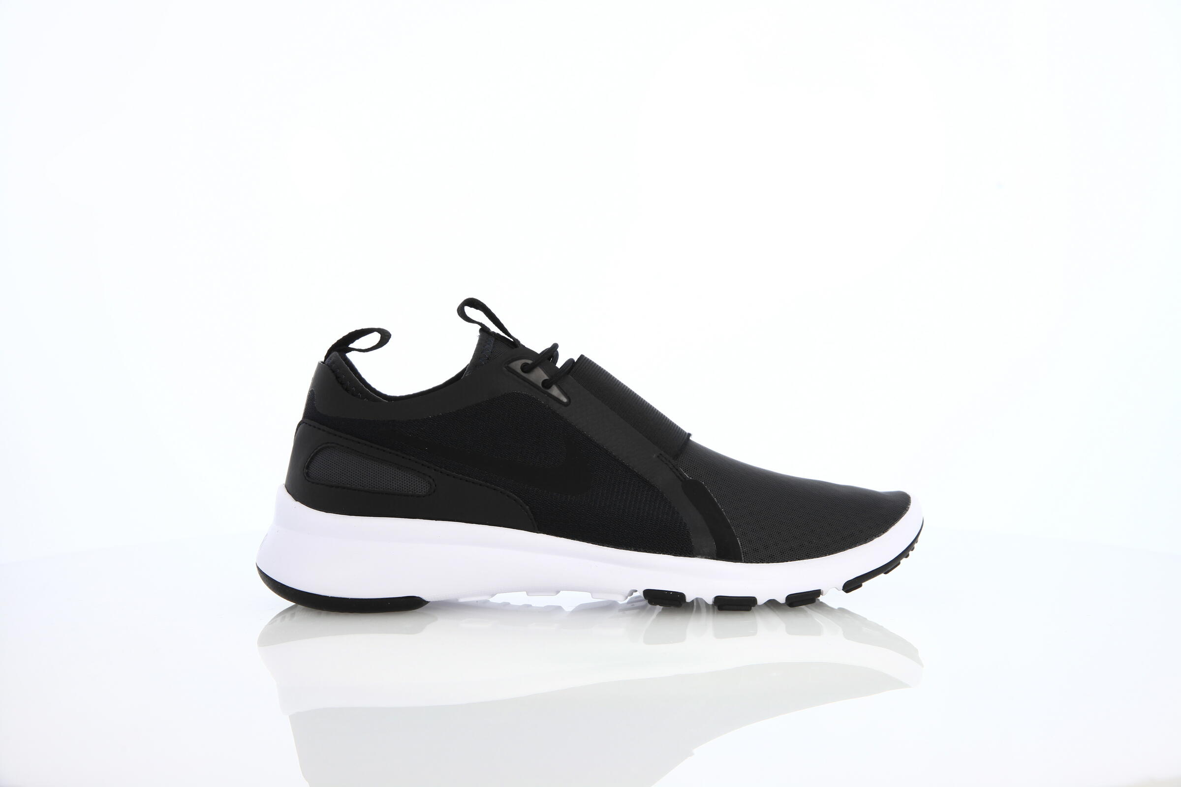 Nike Current Slip On "Black"