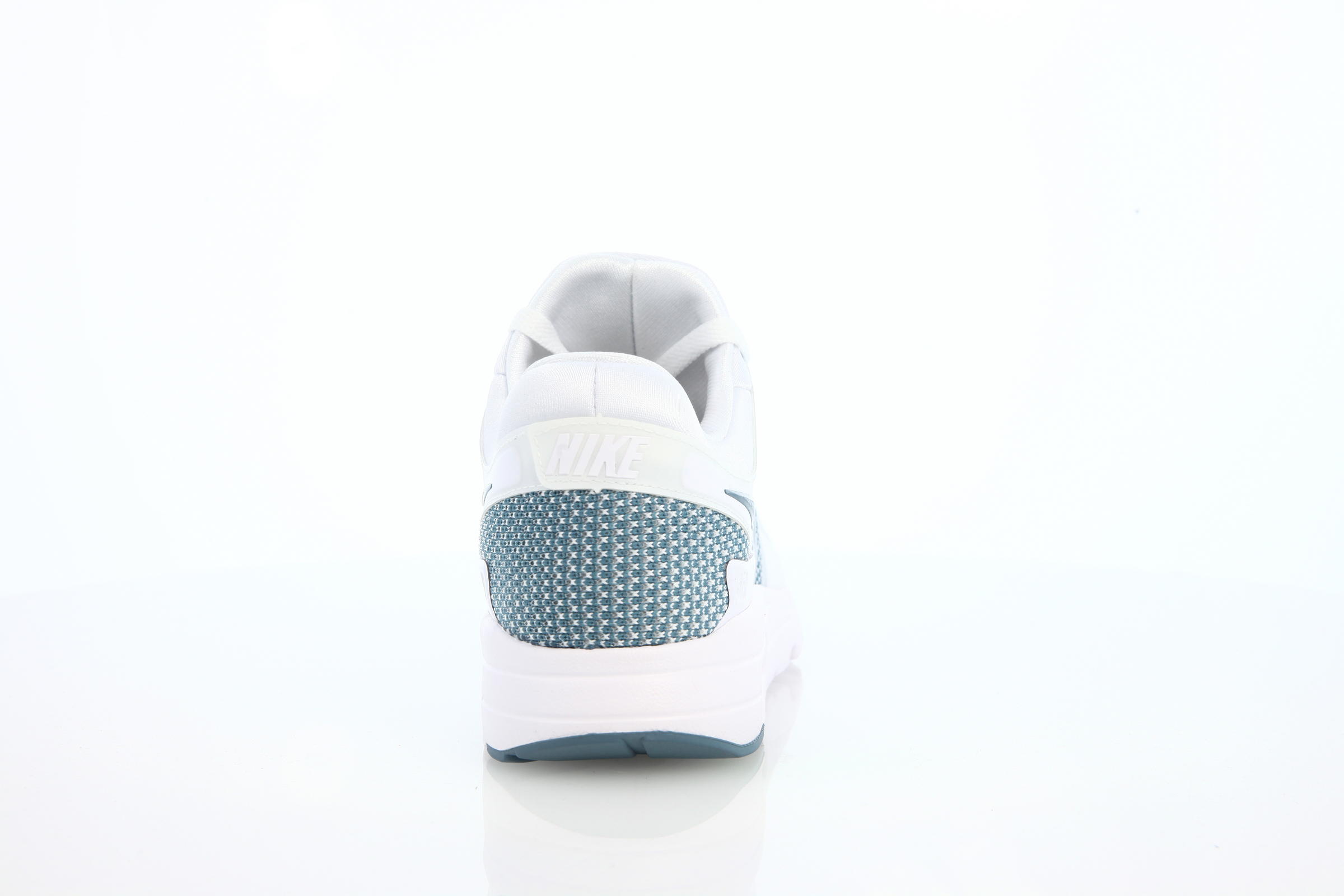 Nike Air Max Zero Essential "Smokey Blue"