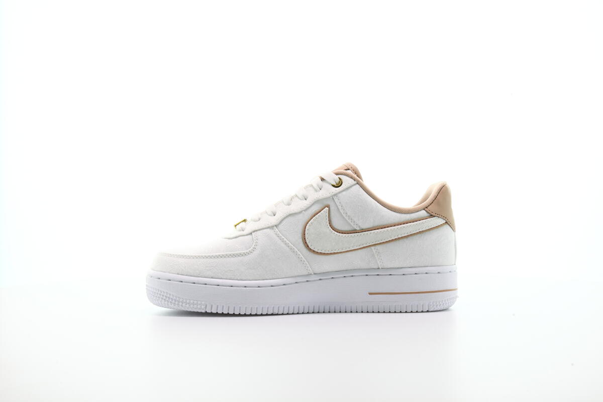 nike sportswear wmns air force 1 07 lux