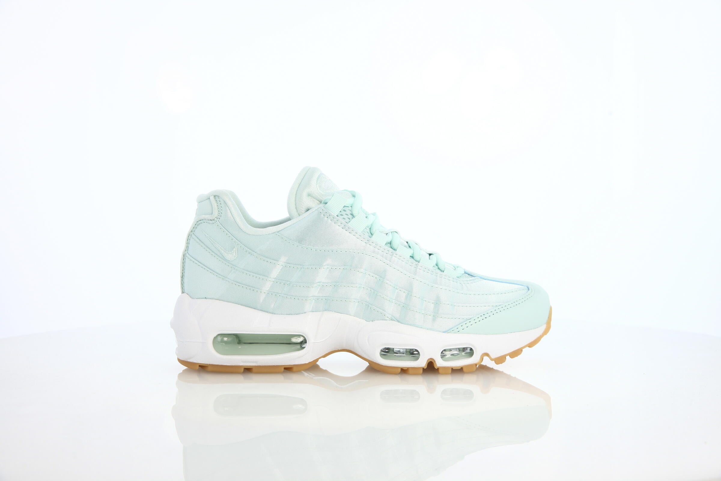 Nike Wmns Air Max 95 Wqs "Fiber Glass"