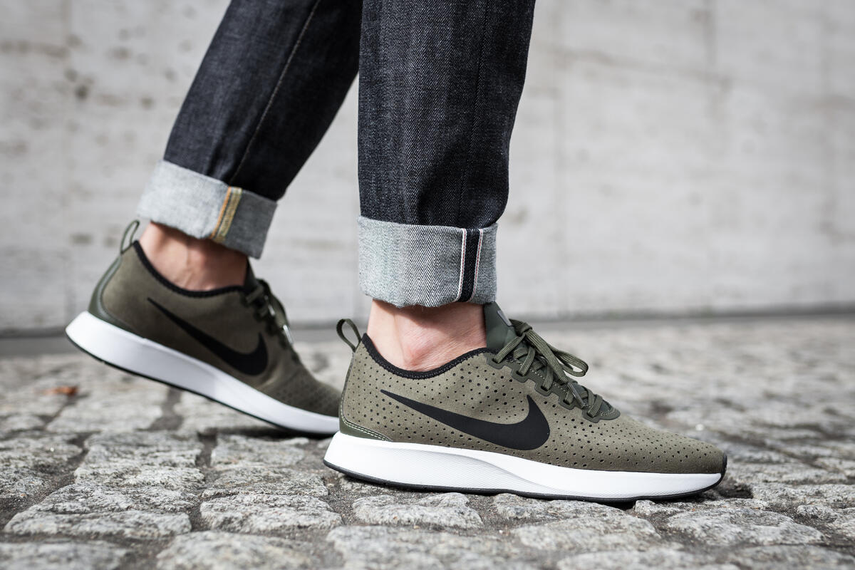 nike dualtone racer premium