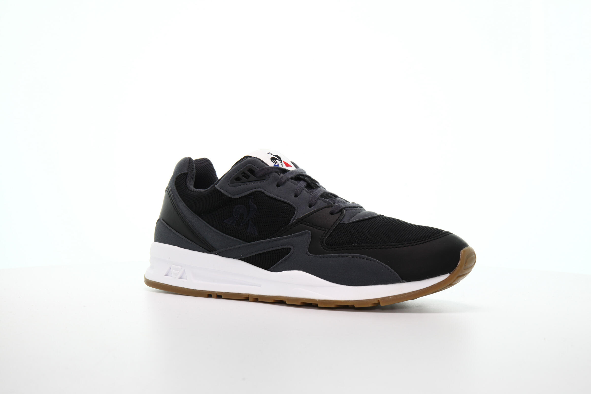 Black R800 Le Coq Sportif R800