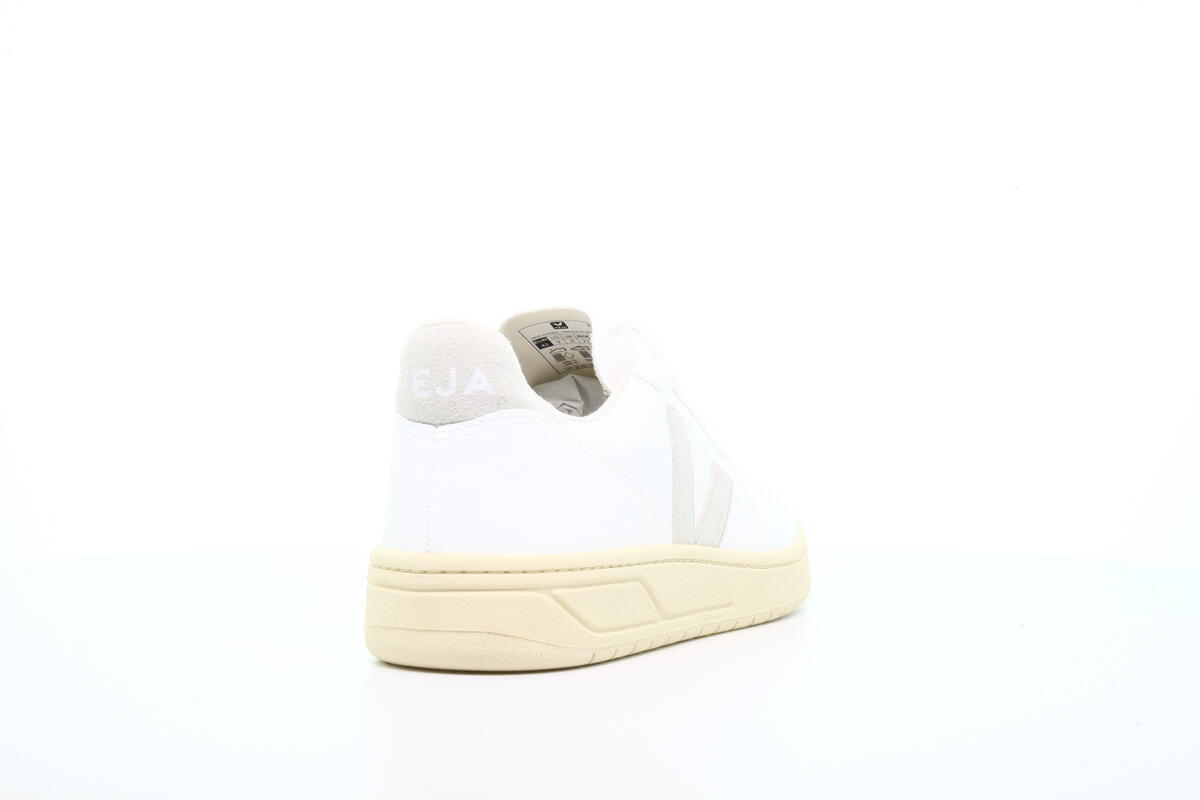 Veja V-10 "Natural White" (Women's) - Image 12