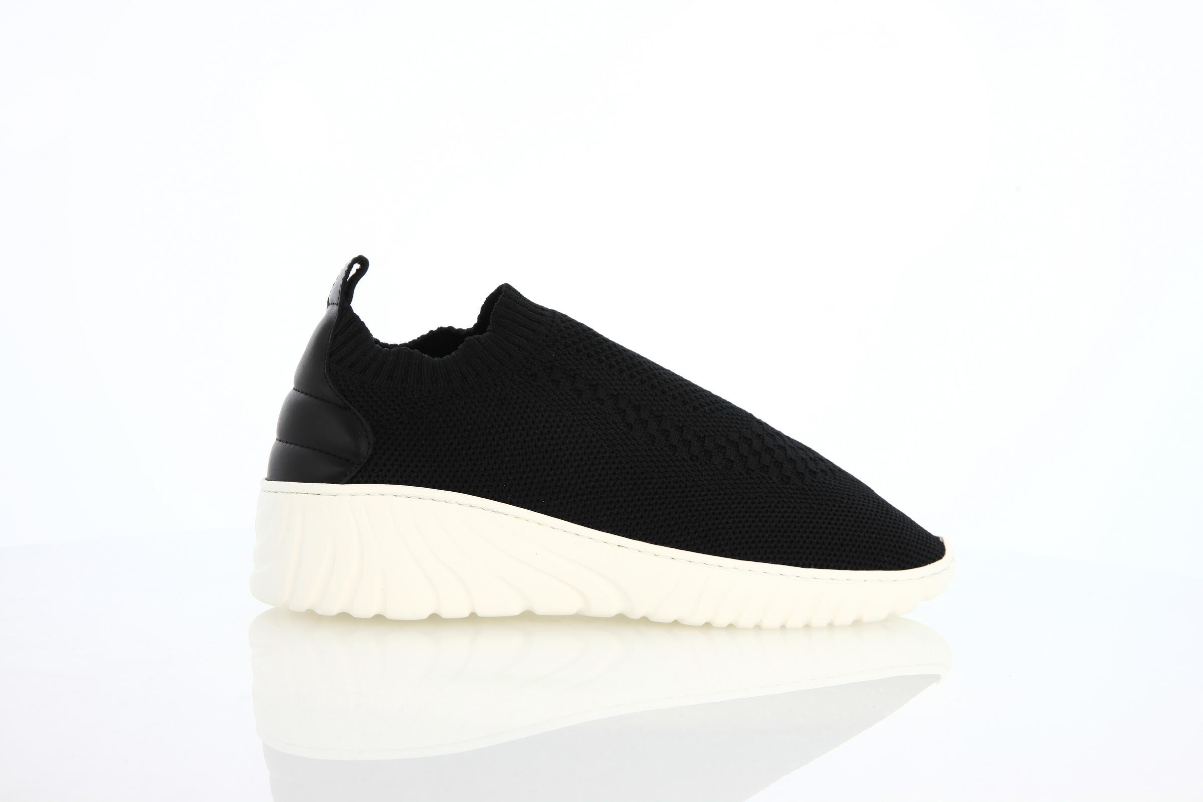 Filling Pieces Roots Runner Knit "Black"