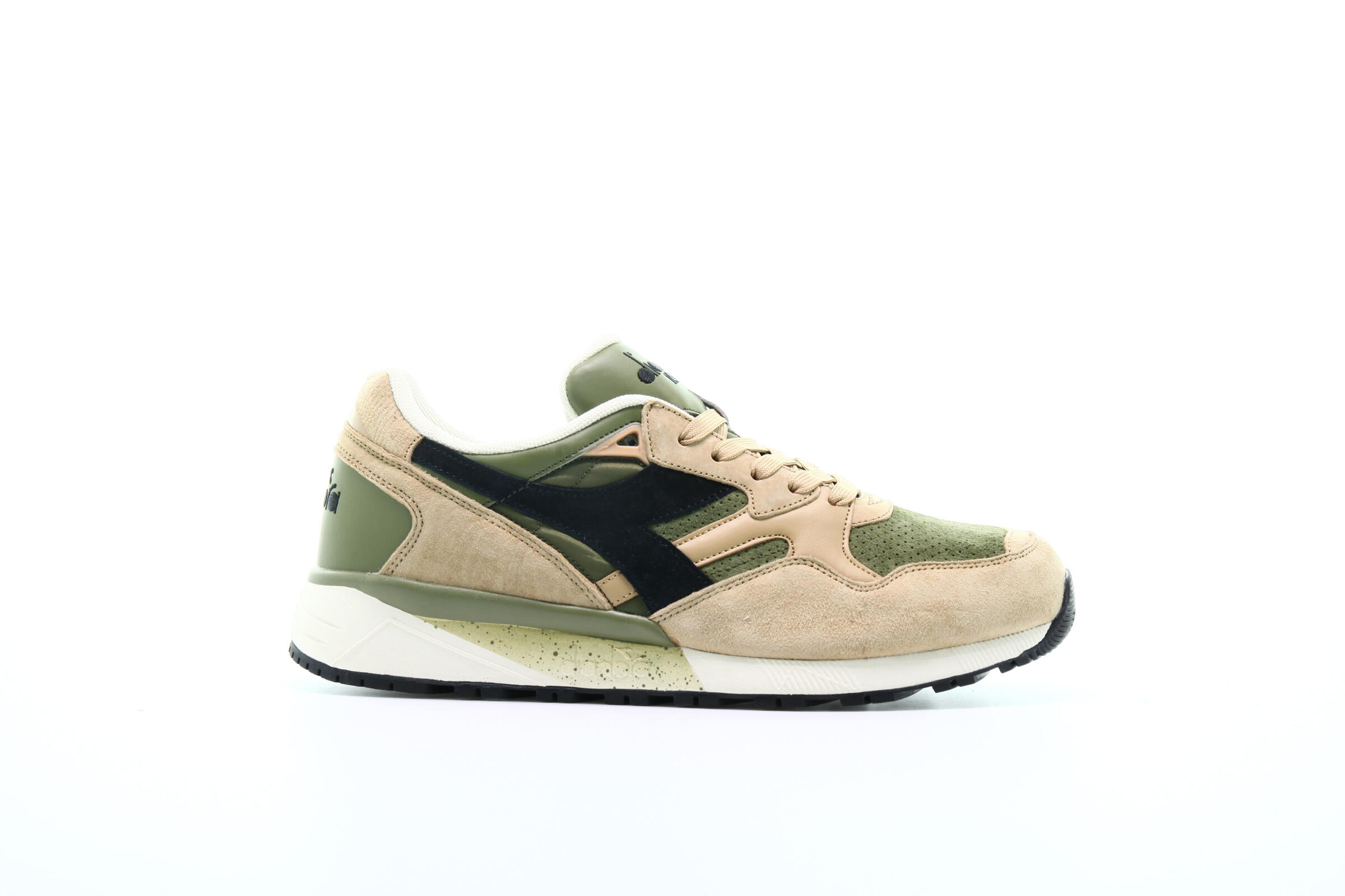 Diadora N9002 Premium "Beige Juta"