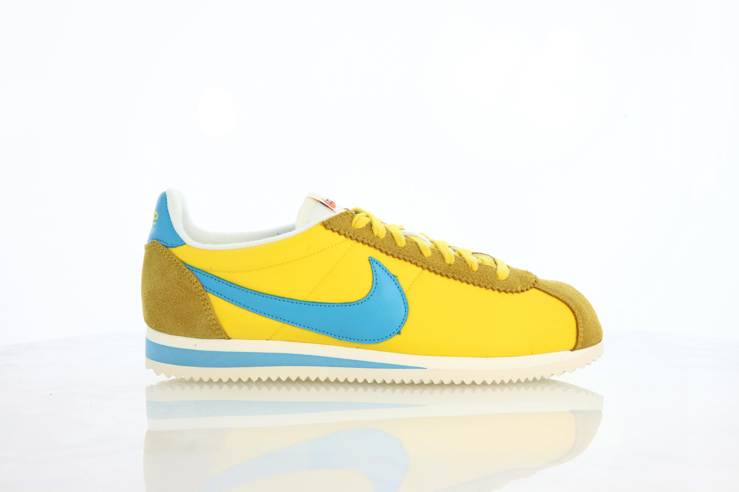 Nike cortez yellow and blue best sale