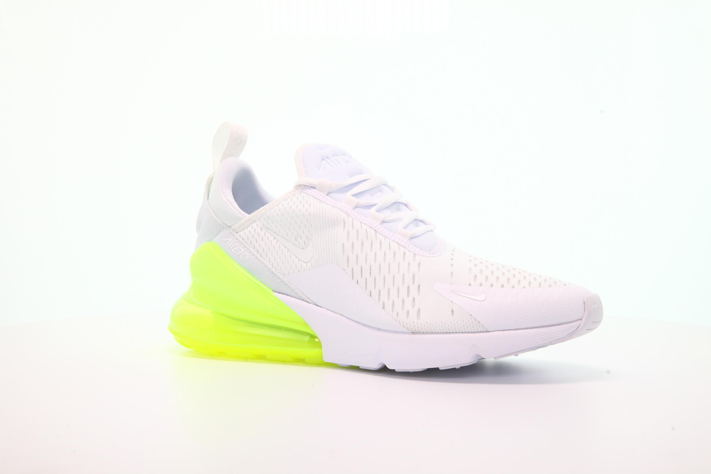 Nike Air Max 270 "White-White"