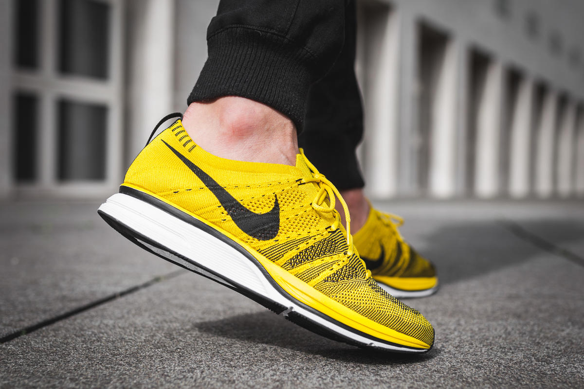 Flyknit Trainer "Bright Citron" AH8396-700 | STORE