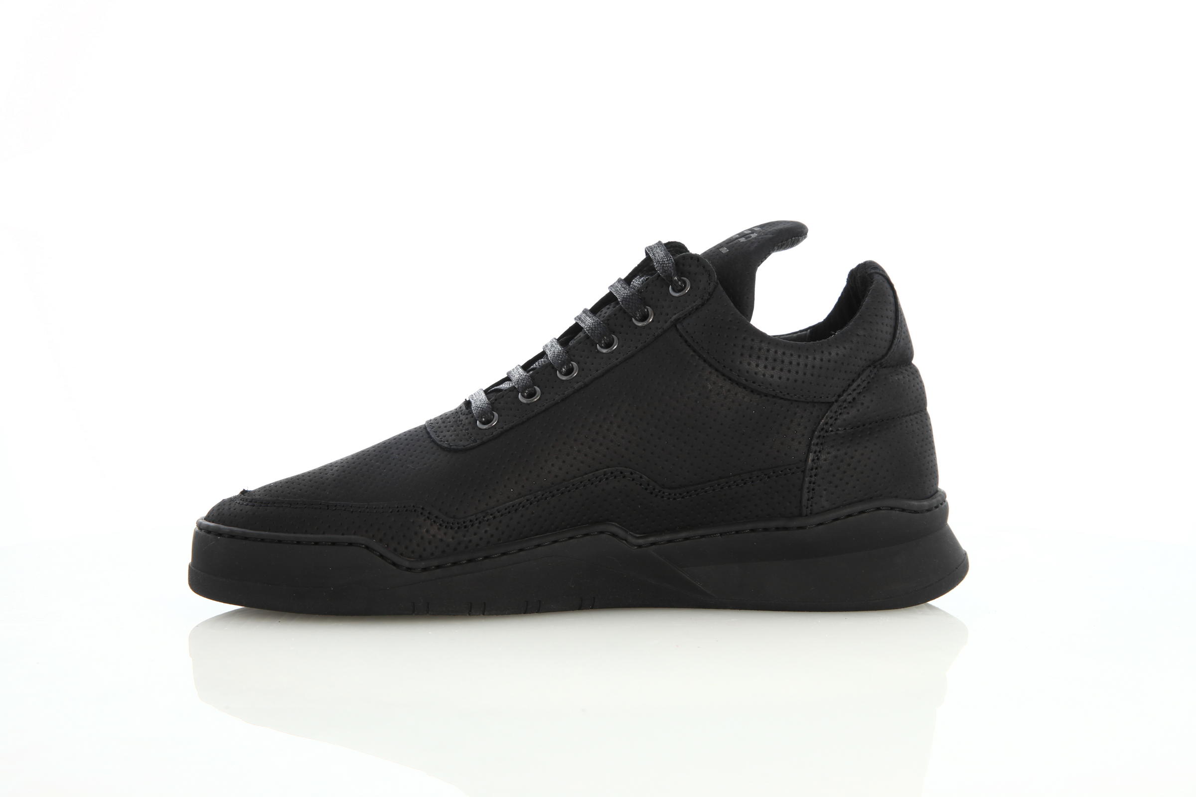Filling Pieces Low Top Ghost Microlane "All Black"